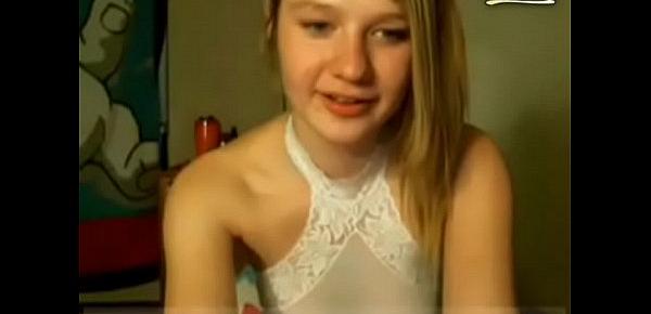  Who is this cute teen girl on chaturbate